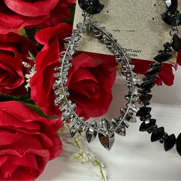 💎SALE LARGE CRYSTAL TEARDROP EARRINGS - Picture 8 of 9